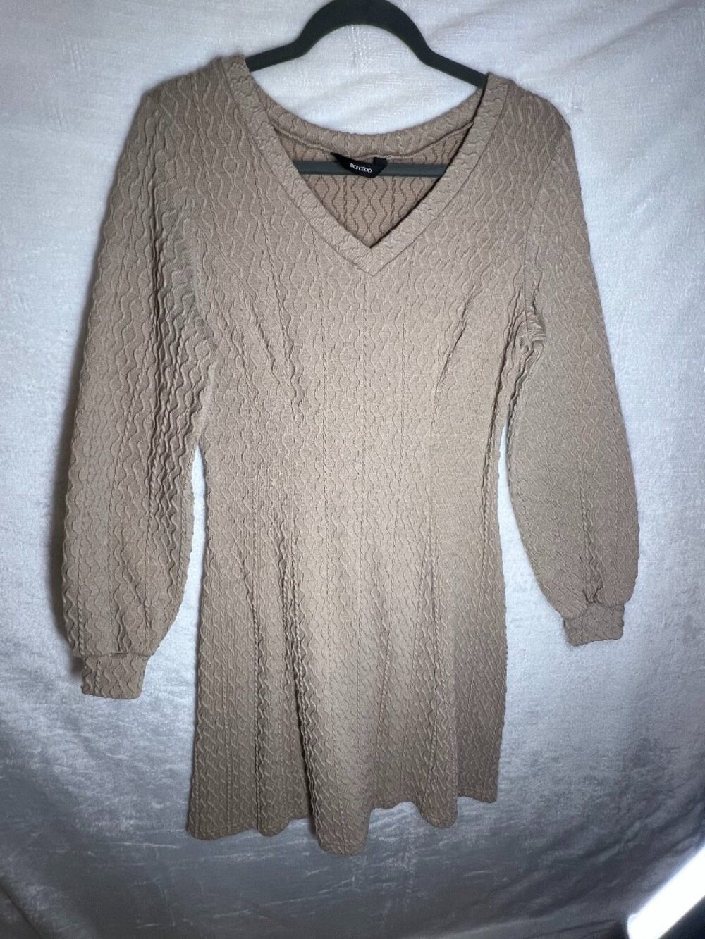 Dokotoo beige boho knit dress sz L